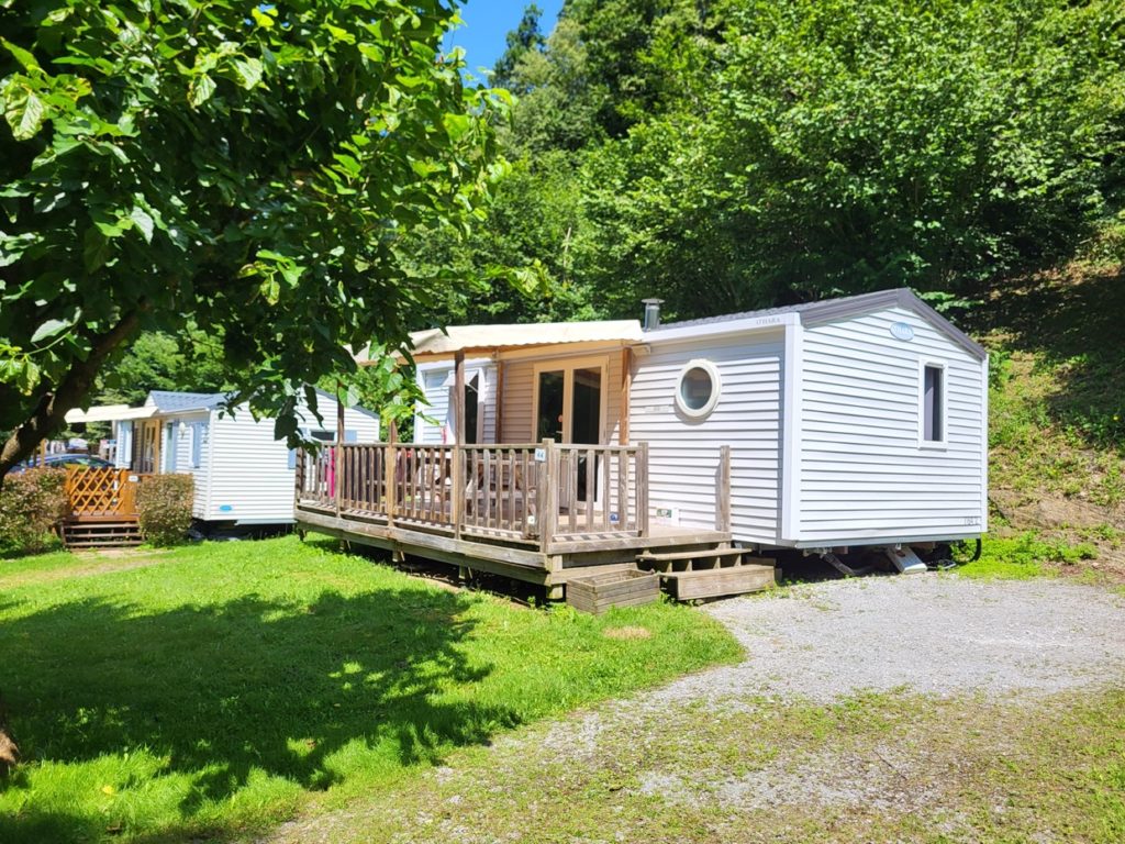 Mobile home rentals in the Pyrenees at Le Rey campsite